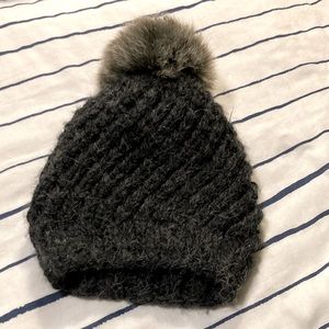Grey toque with Pom Pom